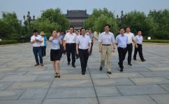 江西省委常委、省委宣传部部长姚亚平视察人生就是博集团